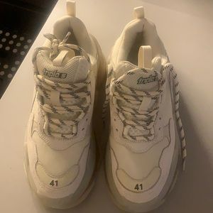 Balenciaga Triple S